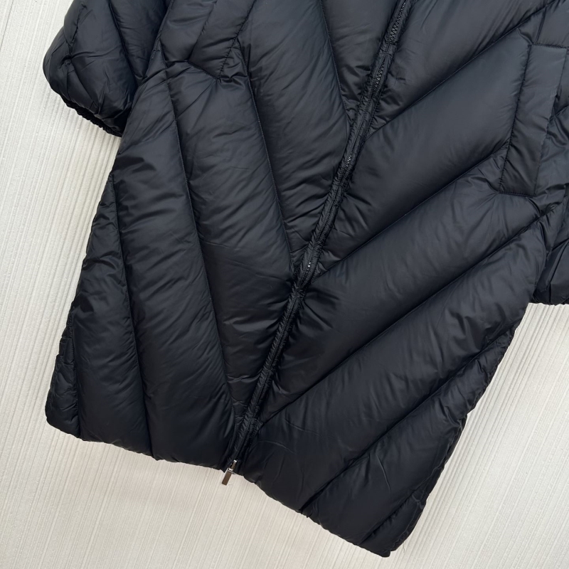 MAX MARA